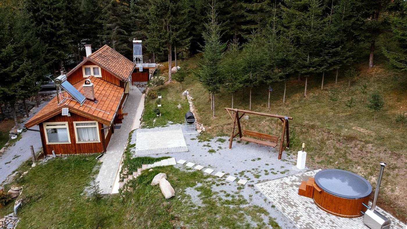 Fantazia Kulcsoshaz Villa Ciumani Exterior foto