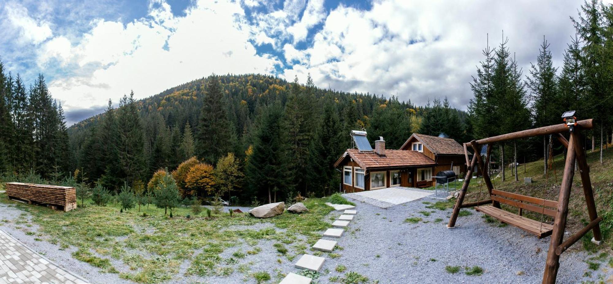 Fantazia Kulcsoshaz Villa Ciumani Exterior foto